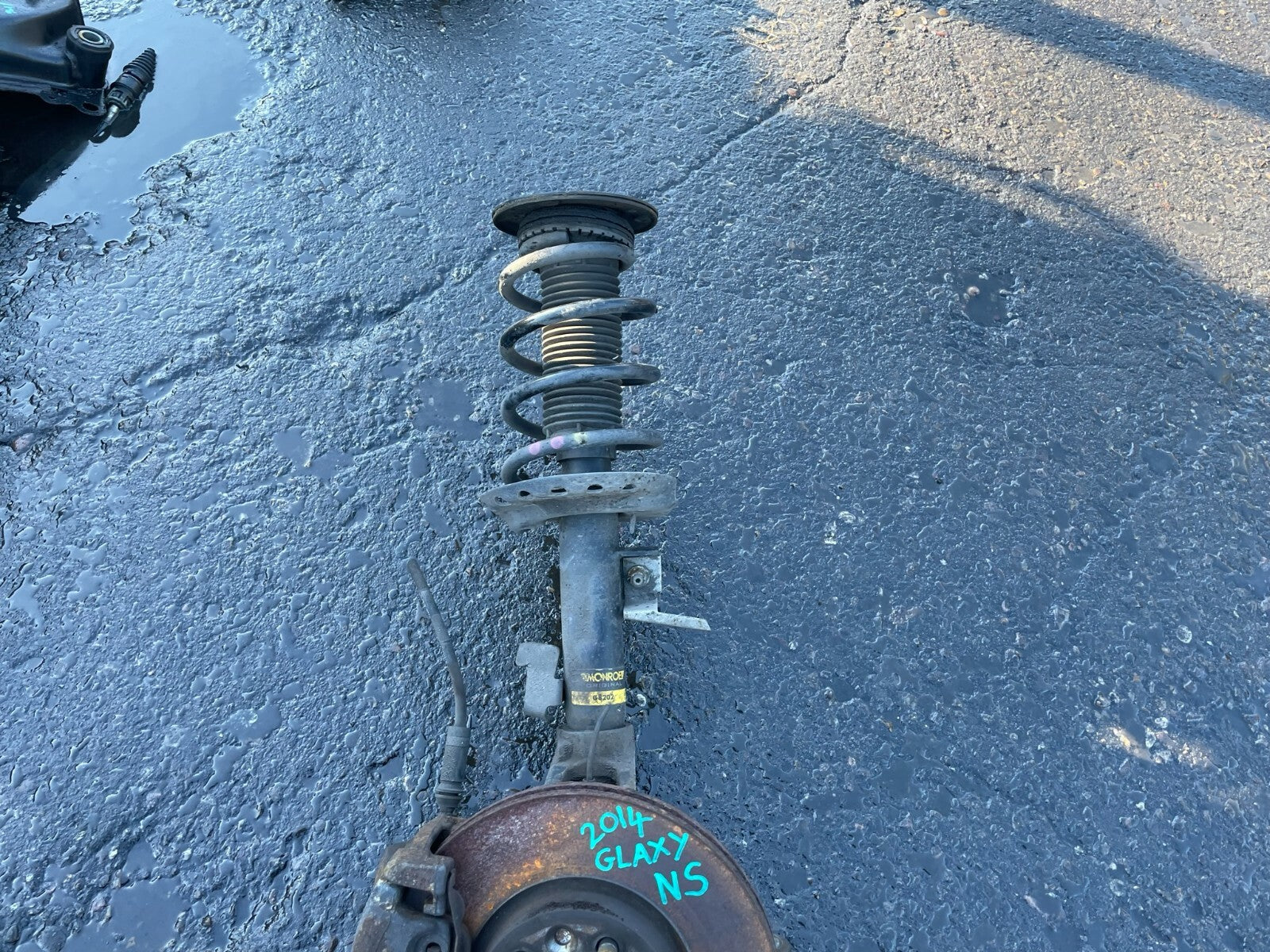 FORD GALAXY MK2 MK3 2014 2.0 AUTO NS PASSENGER SIDE WHEEL HUB SHOCK SPRING LEG