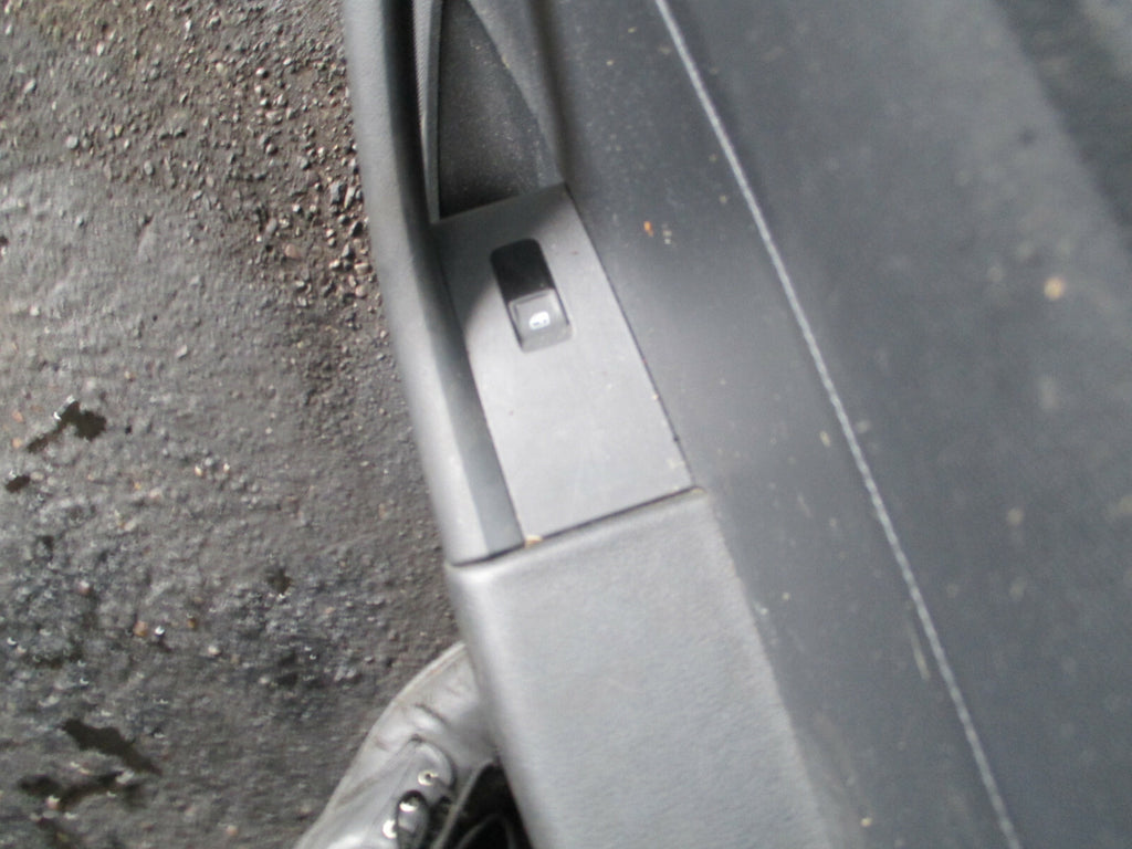 2017 SEAT TOLEDO MK4 KG OSR DRIVER SIDE REAR DOOR CARD TRIM PANEL