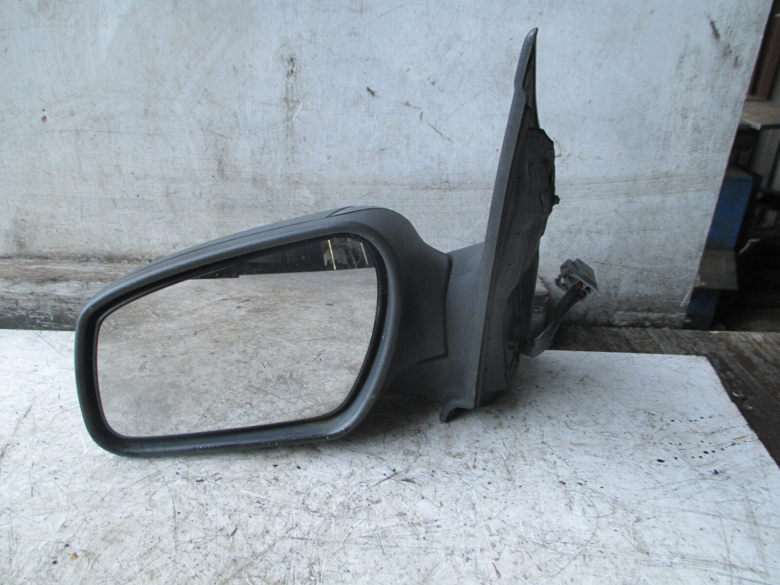 FORD FOCUS MK2 2007 NS PASSENGER SIDE ELECTRIC WING MIRROR