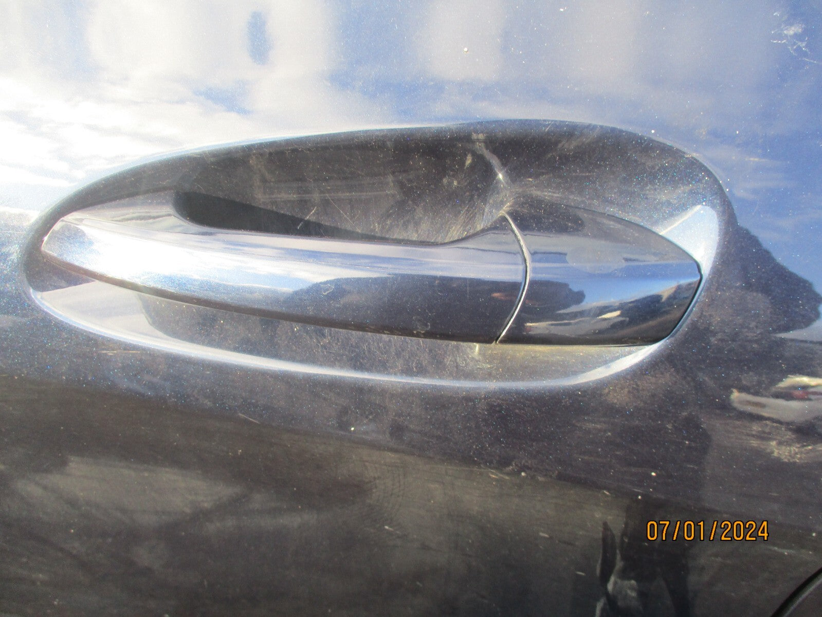 MERCEDES BENZ CLA 2016 C117 NS PASSENGER FRONT EXTERIOR DOOR HANDLE LUNAR BLUE
