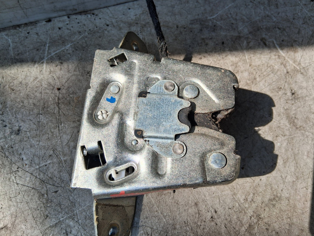 MERCEDES BENZ CLA 2014 BOOTLID TAILGATE REAR BOOT LOCK MECHANISM
