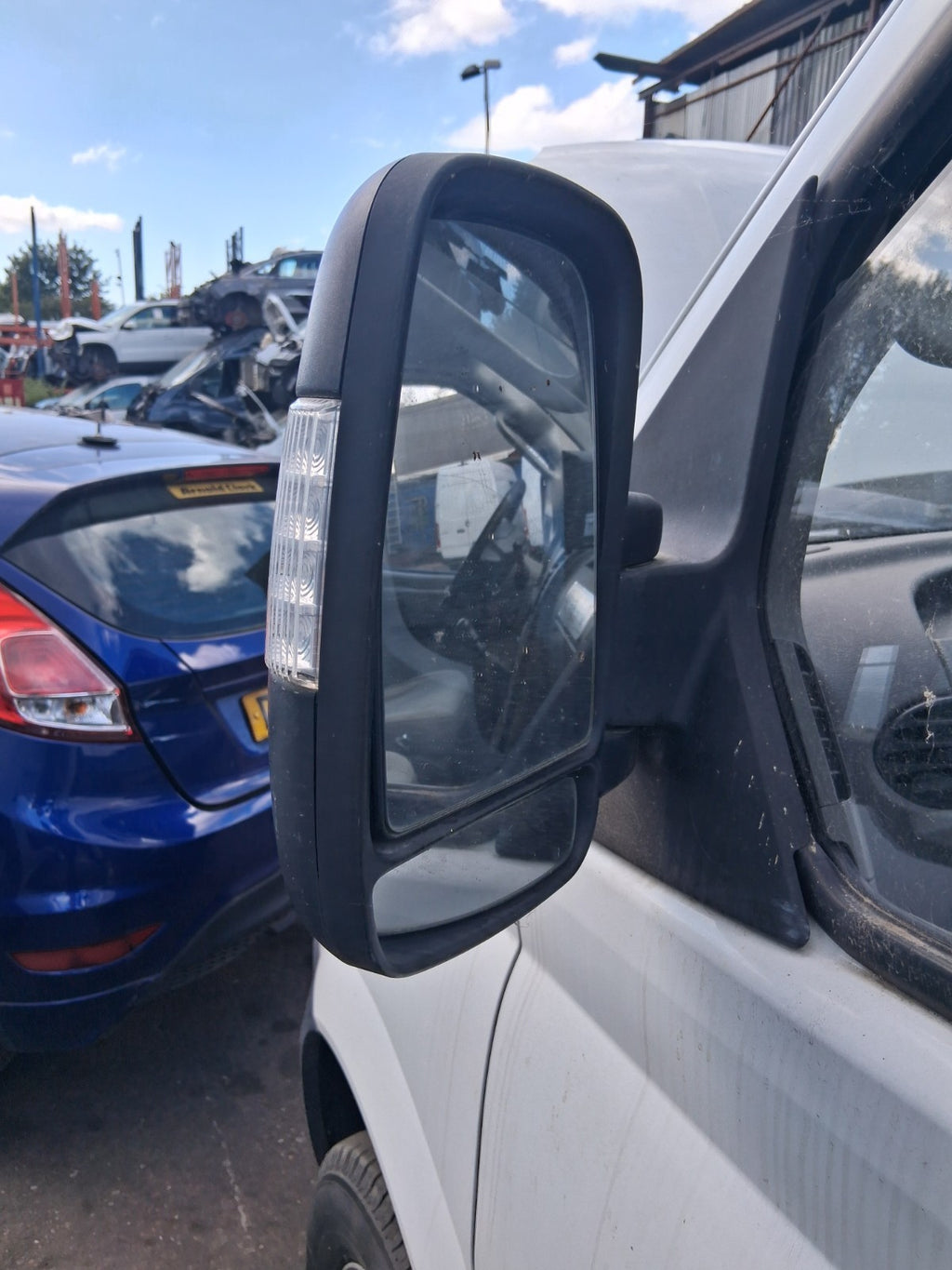 2020 SAIC LDV V80 NSF PASSENGER SIDE FRONT LEFT WING MIRROR BLACK