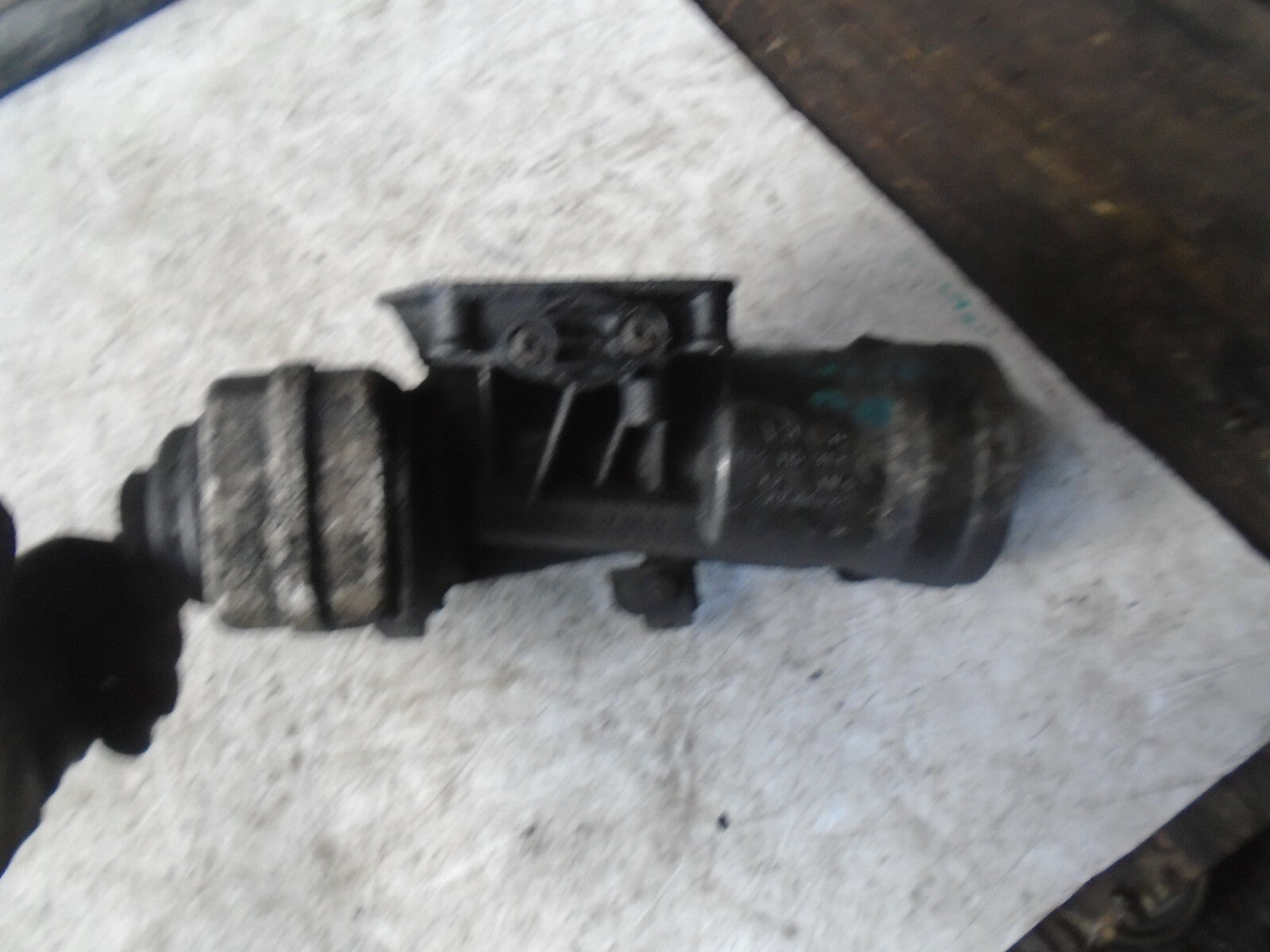 VOLKSWAGEN TOURAN 2008 MK1 OIL COOLANT HOUSING 045115389K
