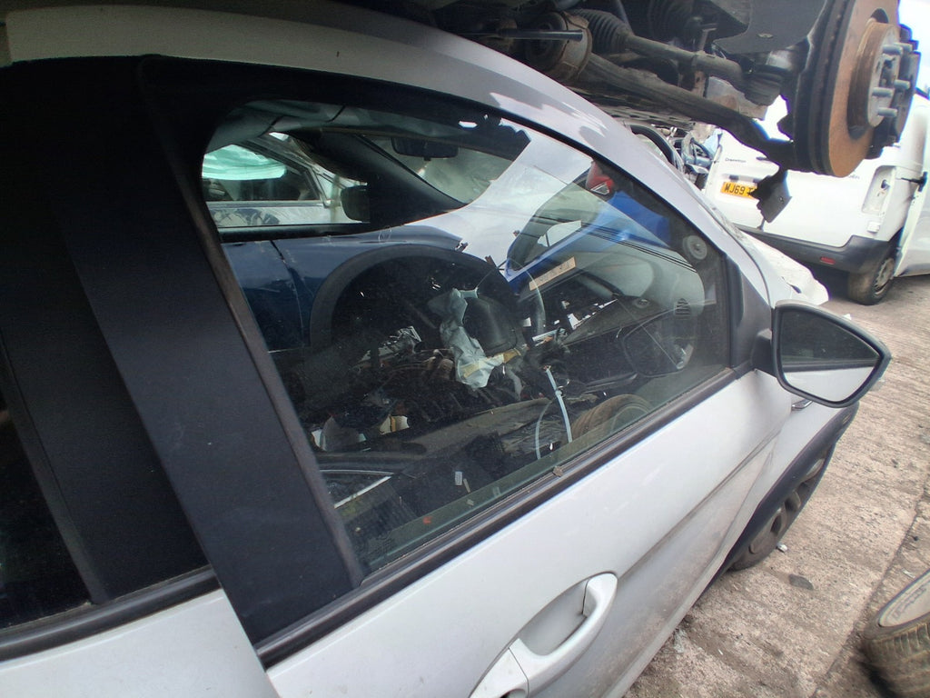 2018 FORD KA + PLUS MK3 HATCHBACK OSF DRIVER SIDE FRONT DOOR WINDOW GLASS