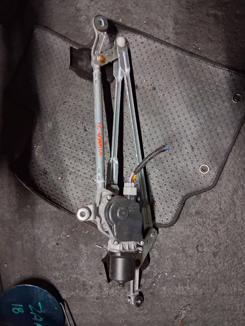 2022 SUZUKI VITARA MK4 FRONT WINDSCREEN WIPER MOTOR & LINKAGE 3810054P10