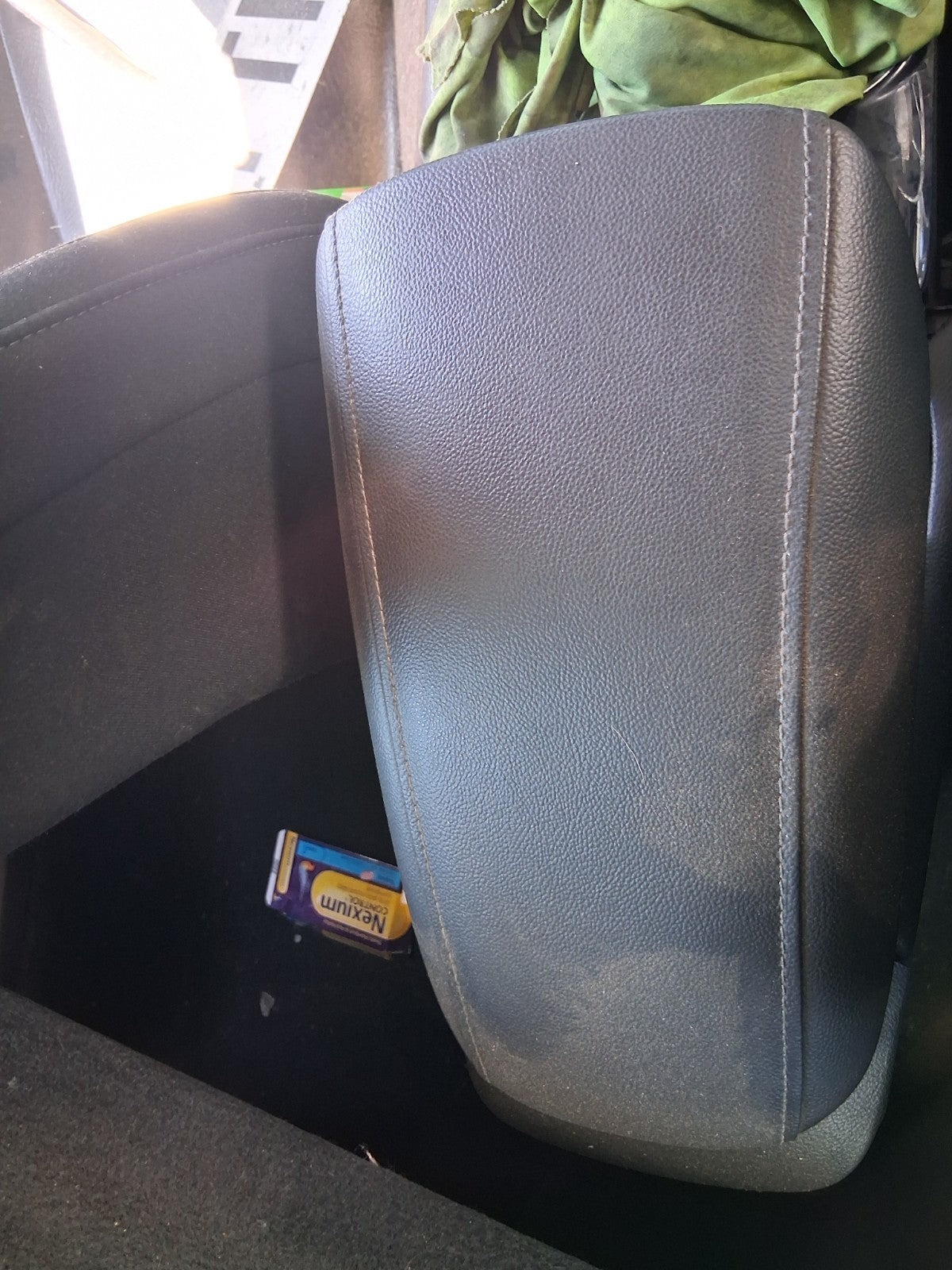 2016 FORD MONDEO MK5 HATCHBACK CENTRE CONSOLE LEATHER ARM REST