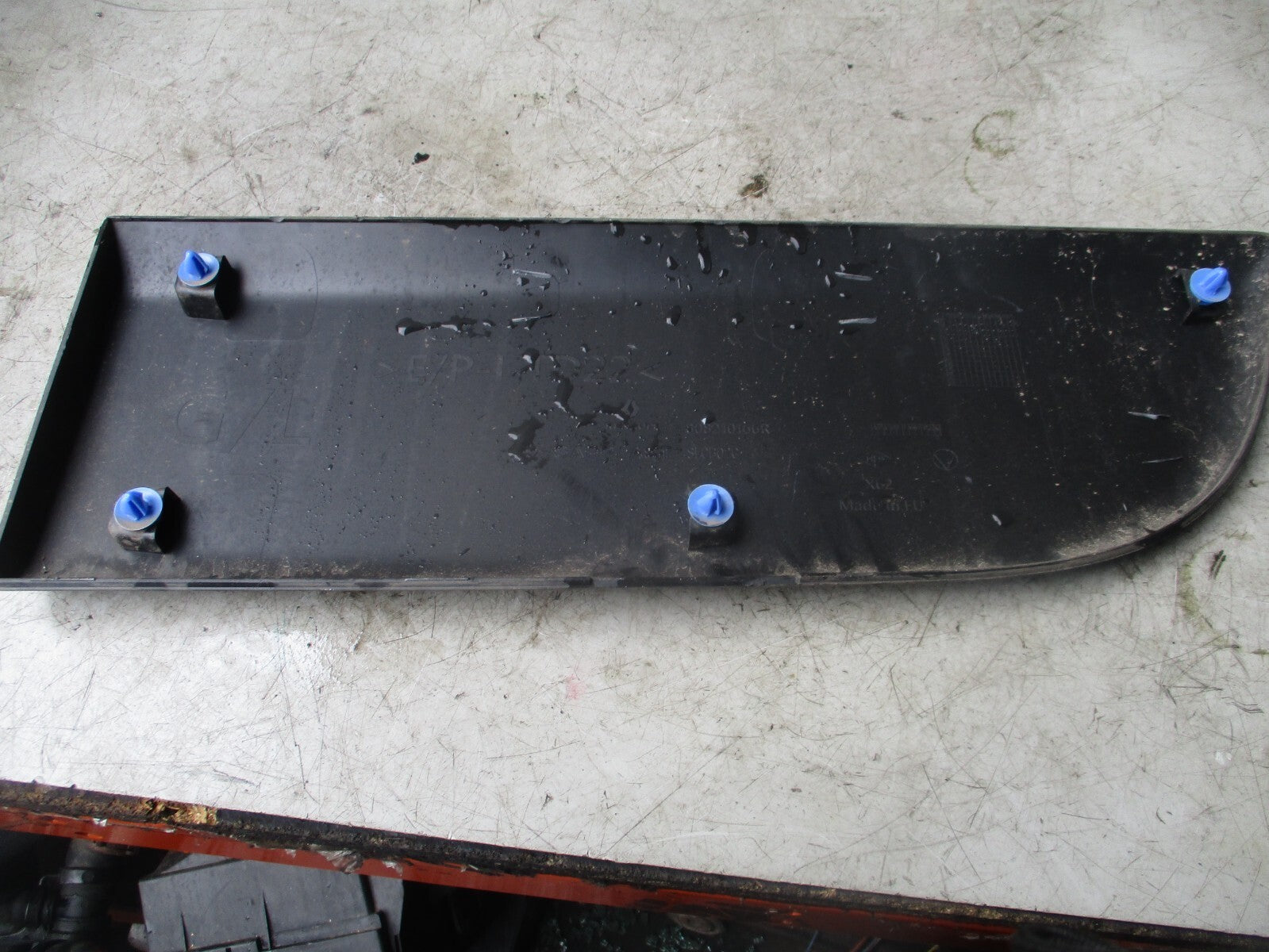 2023 RENAULT MASTER BRACKET MOULDING 808210166R