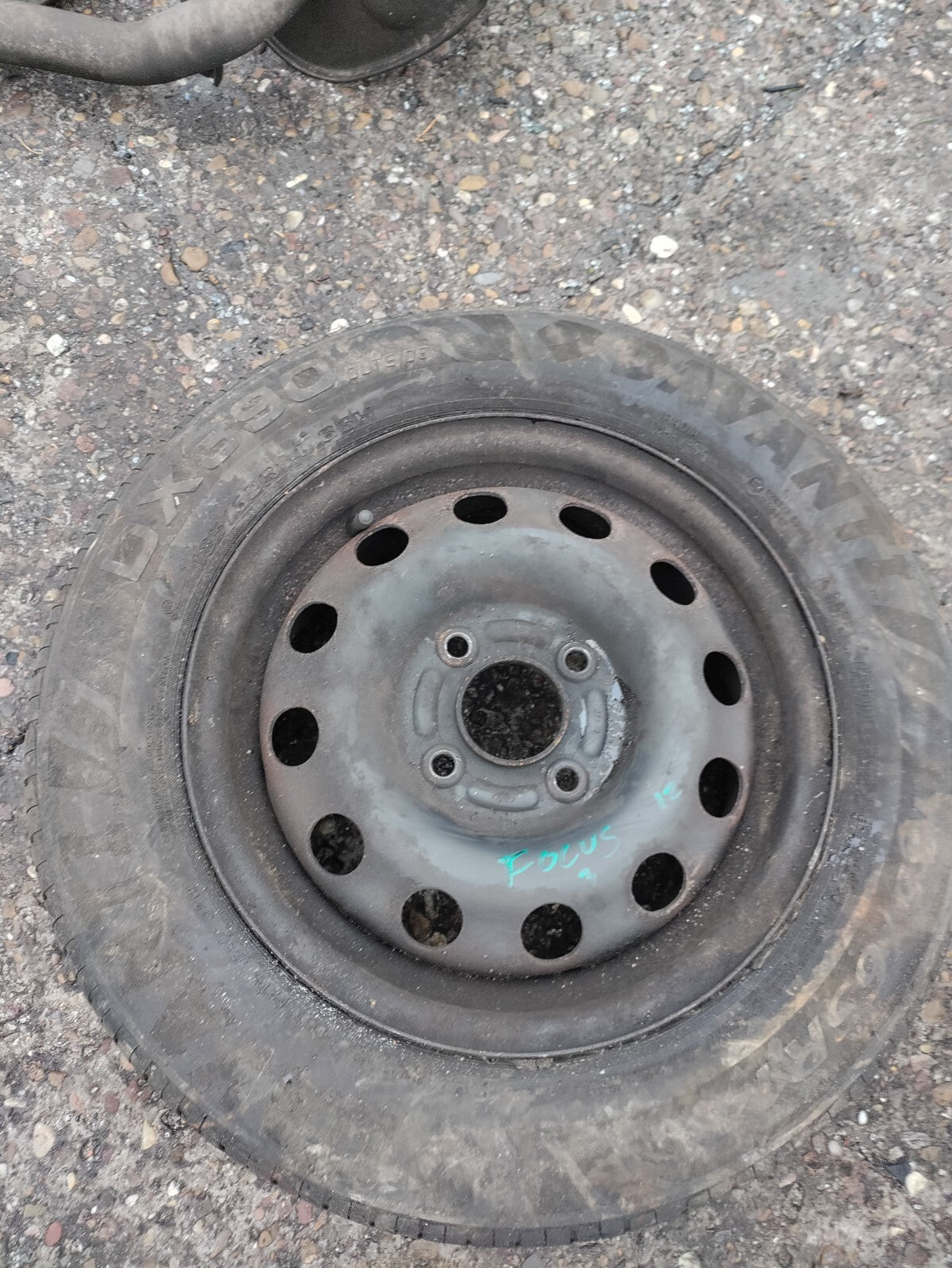 2002 FORD FOCUS MK1 14 INCH STEEL WHEEL WITH TYRE 185/65R14 REF 3