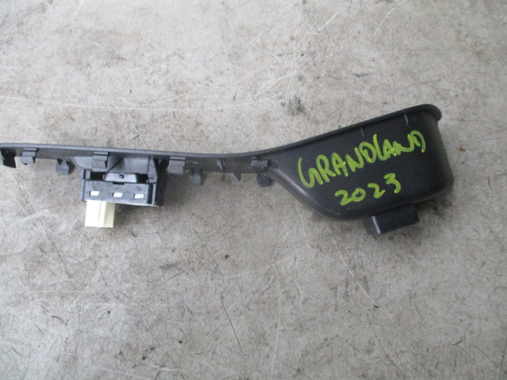 2023 VAUXHALL GRANDLAND NSF PASSENGER SIDE FRONT WINDOW CONTROL SWITCH YP0003677