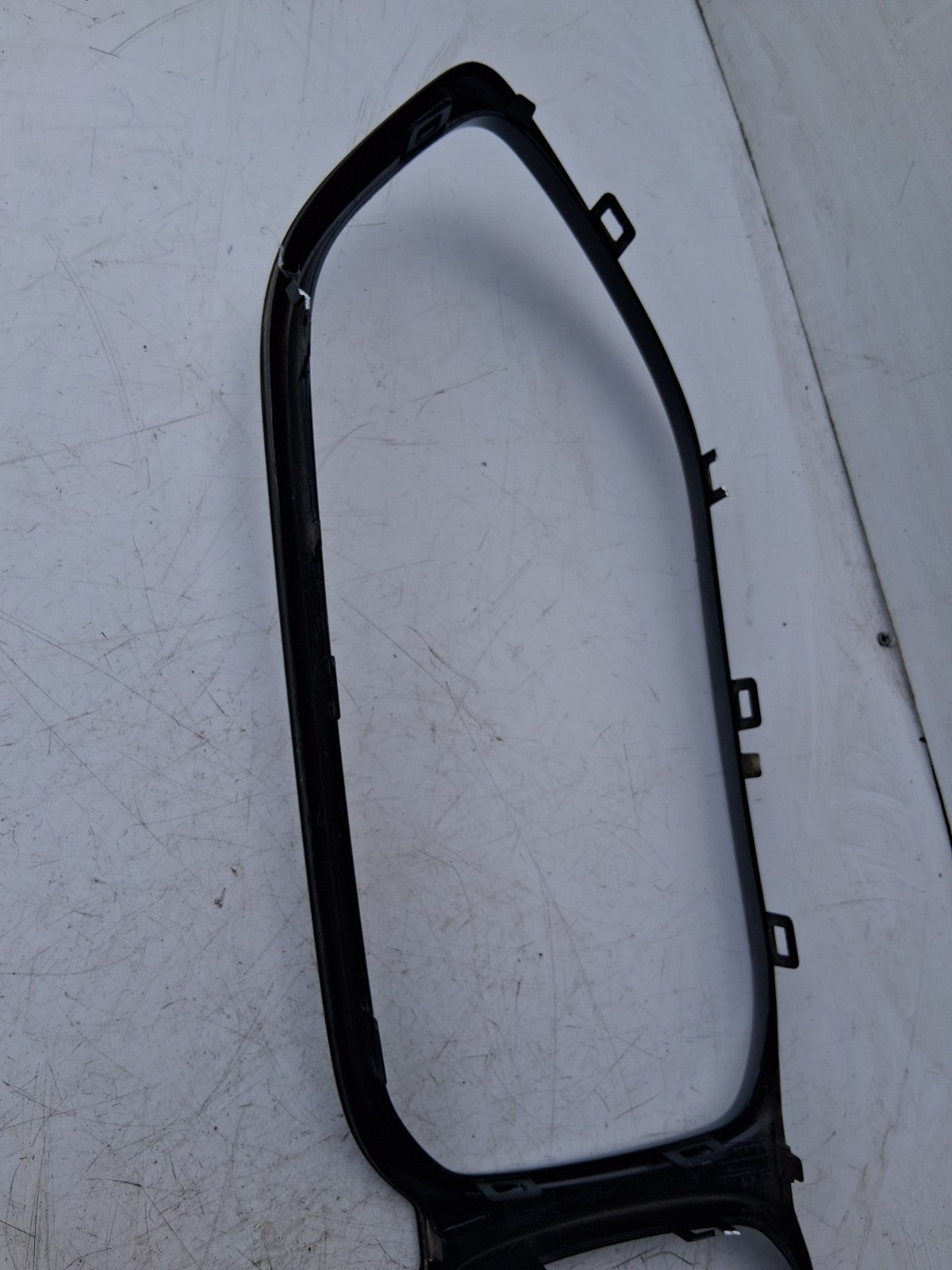 2023 BMW 2 SERIES FRONT GRILLE OUTER SURROUND TRIM