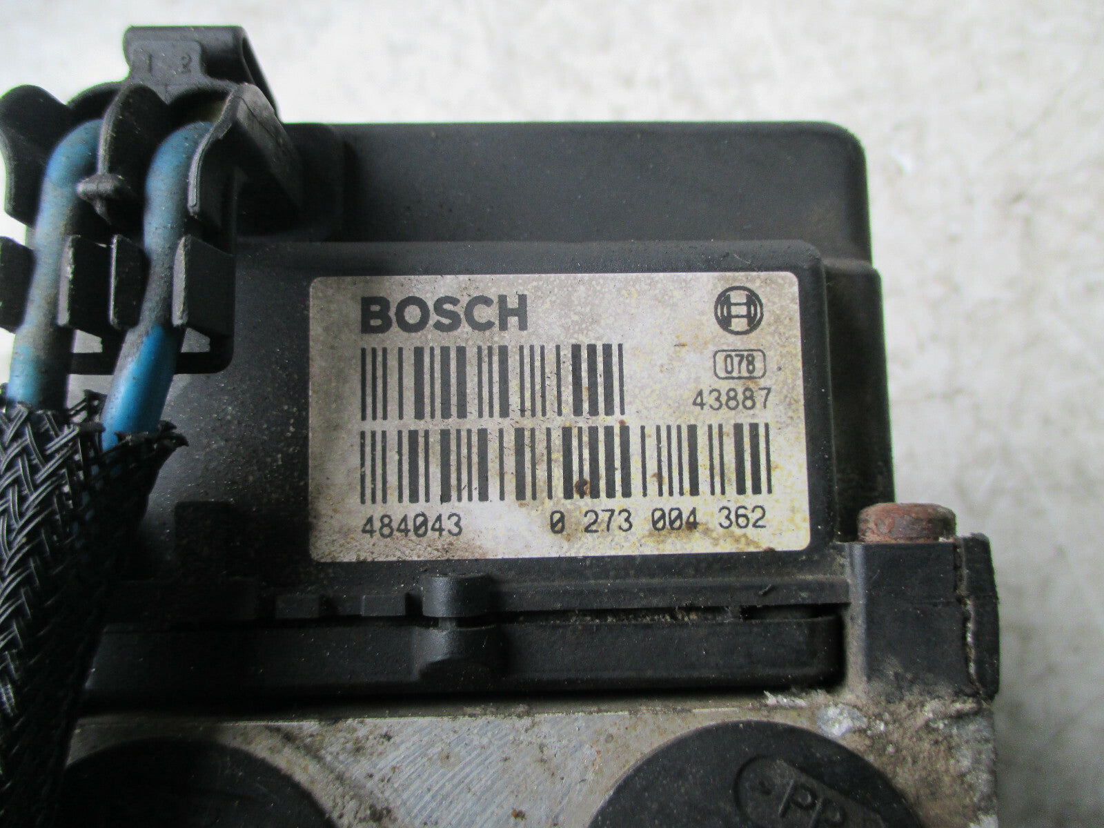 VAUXHALL ZAFIRA A 2001 ABS BRAKE PUMP CONTROLLER MODULE 0273004362 90581417 EB
