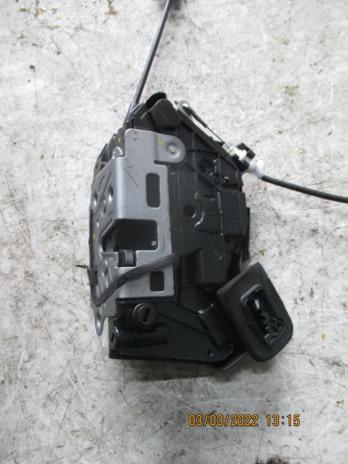 VW VOLKSWAGEN POLO 2017 OSR DRIVER SIDE REAR DOOR LOCK MECH 6R4839016E