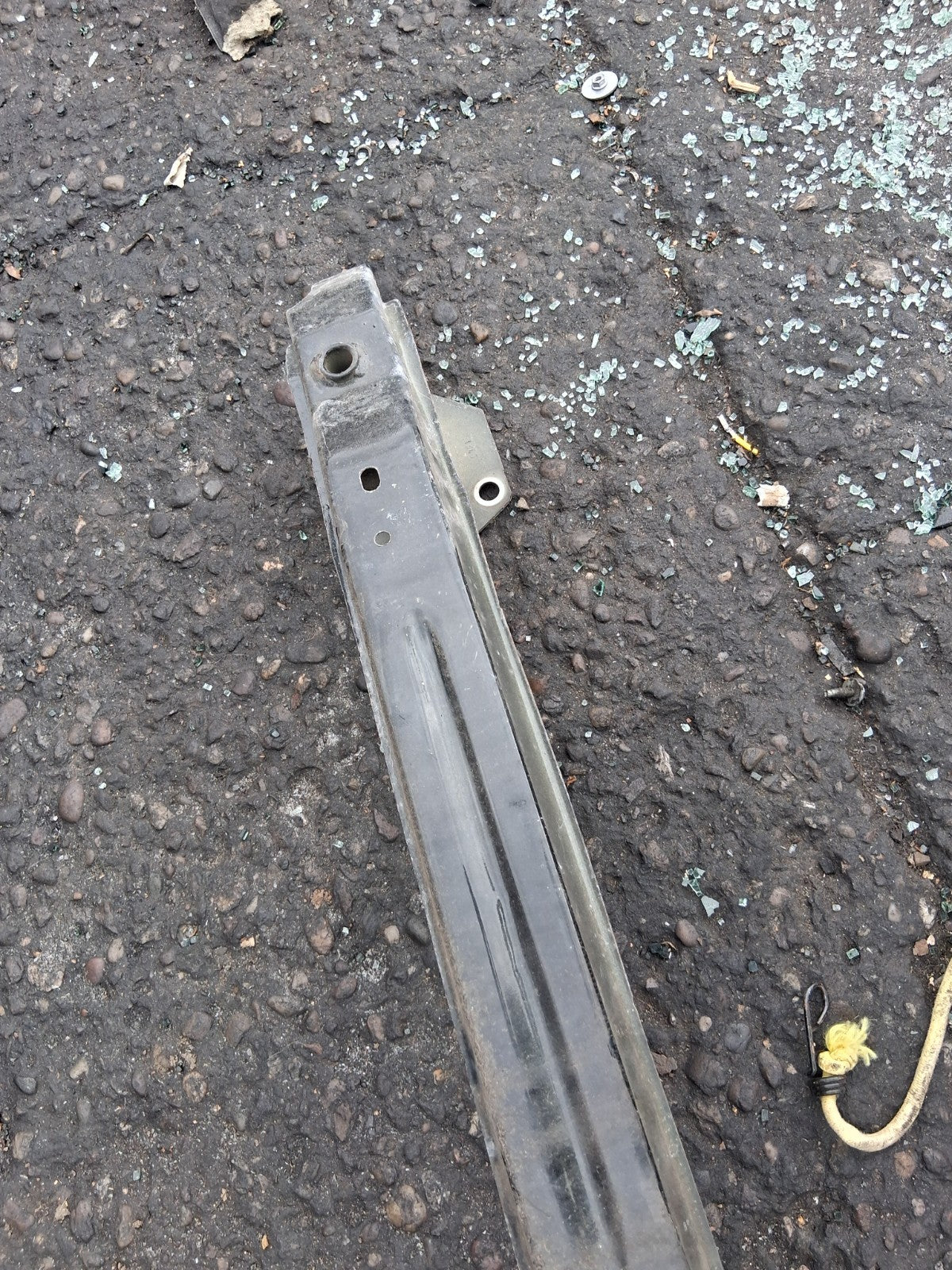 2014 PEUGEOT 208 MK1 5 DOOR REAR BUMPER REINFORCEMENT CRASH BAR