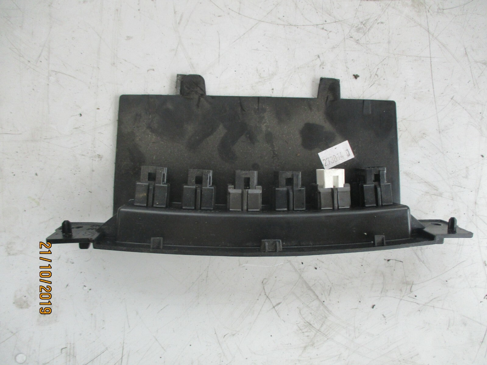 PEUGEOT 207 CENTRE CONSOLE LOCK CONTROL SWITCH PANEL 9654374077