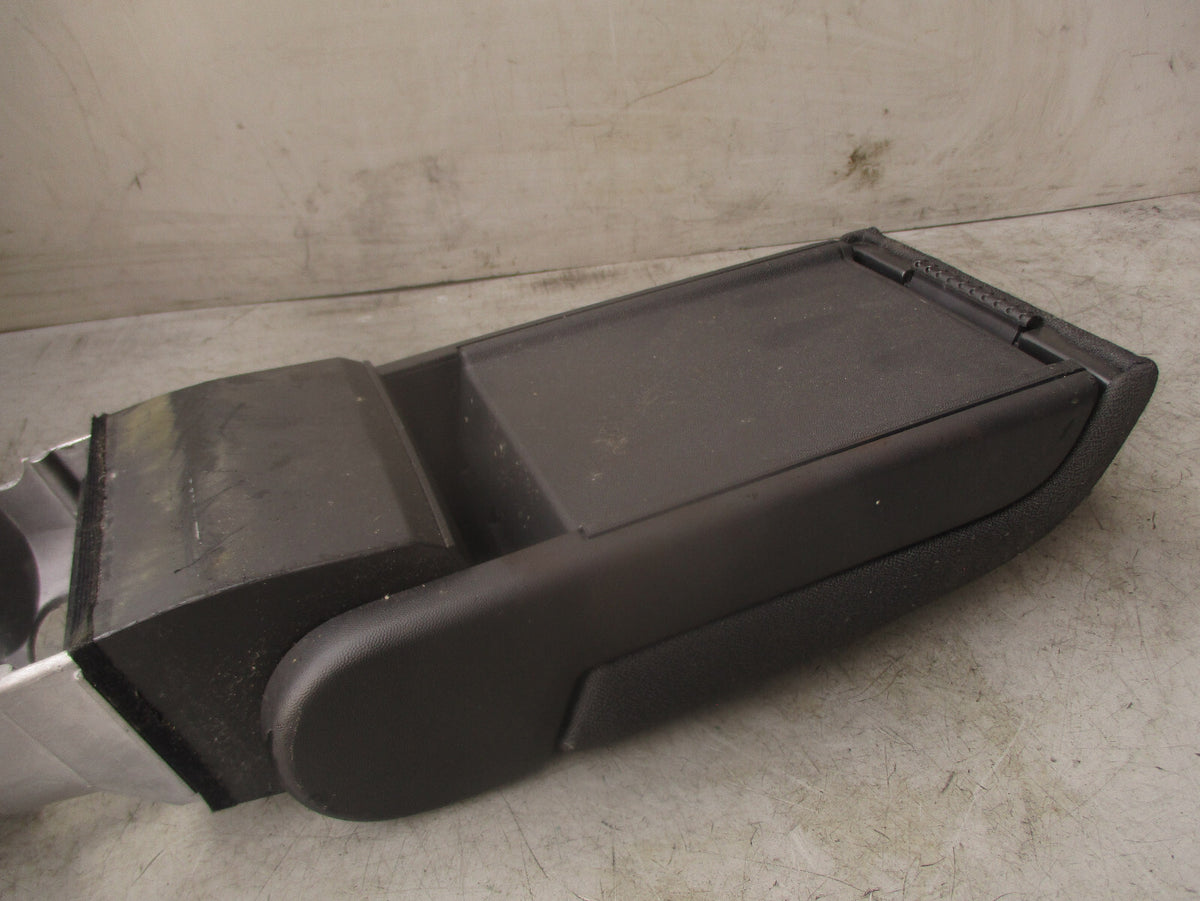 2007 VAUXHALL VECTRA C CENTRAL ADJUSTABLE ARMREST 13242817