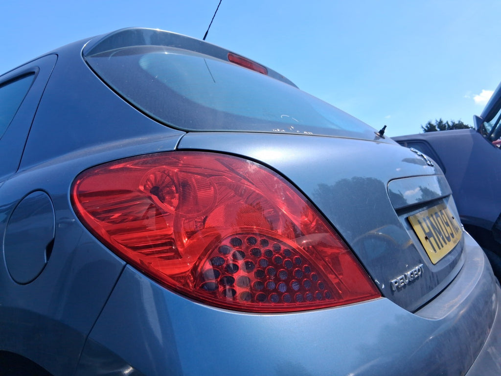 2009 PEUGEOT 207 PRE FACELIFT NSR REAR PASSENGER SIDE LEFT TAIL LIGHT