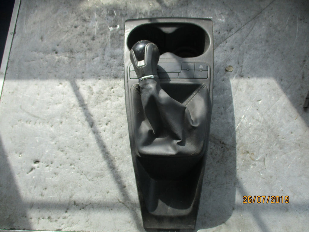FORD TRANSIT CONNECT MK2 GEAR STICK SURROUND TRIM & KNOB 5 SPEED DV6R7C453LAC