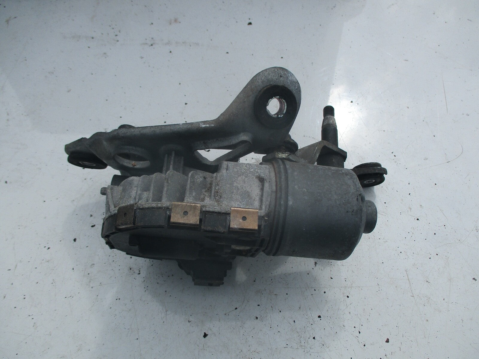 PEUGEOT 407 COUPE 2006 OSF DRIVER SIDE FRONT WIPER MOTOR 1137328306 0390241969