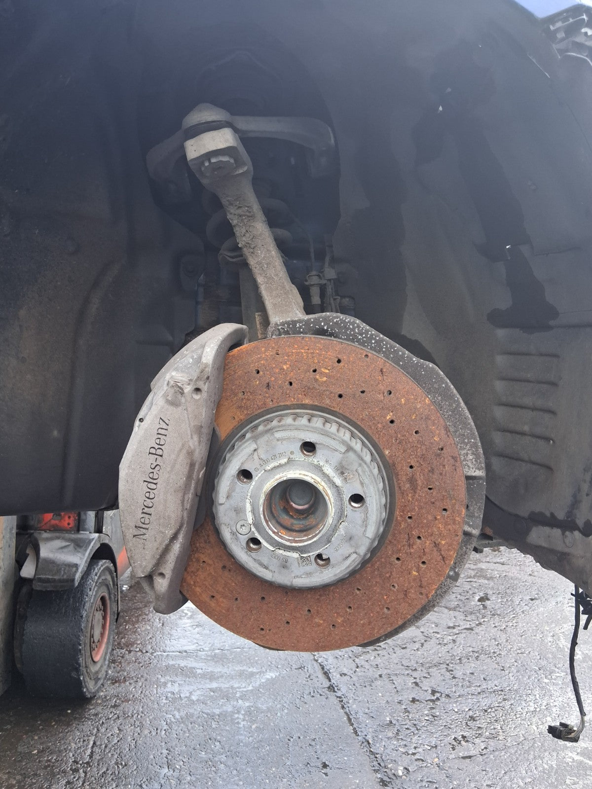 2021 MERCEDES C CLASS C205 COUPE OSF DRIVER SIDE FRONT RIGHT HUB DISC CALIPER
