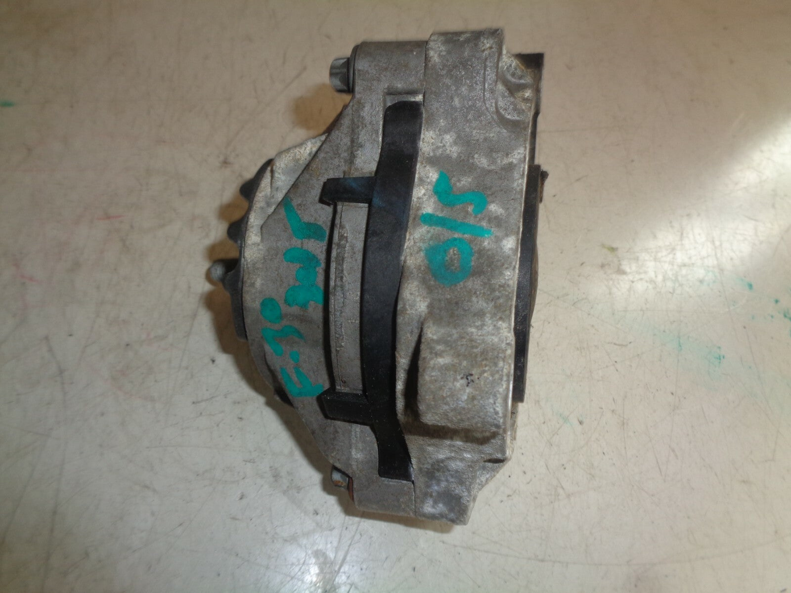 BMW 3 SERIES F30 2015 OSF DRIVER SIDE FRONT ENGINE MOUNT 6859412