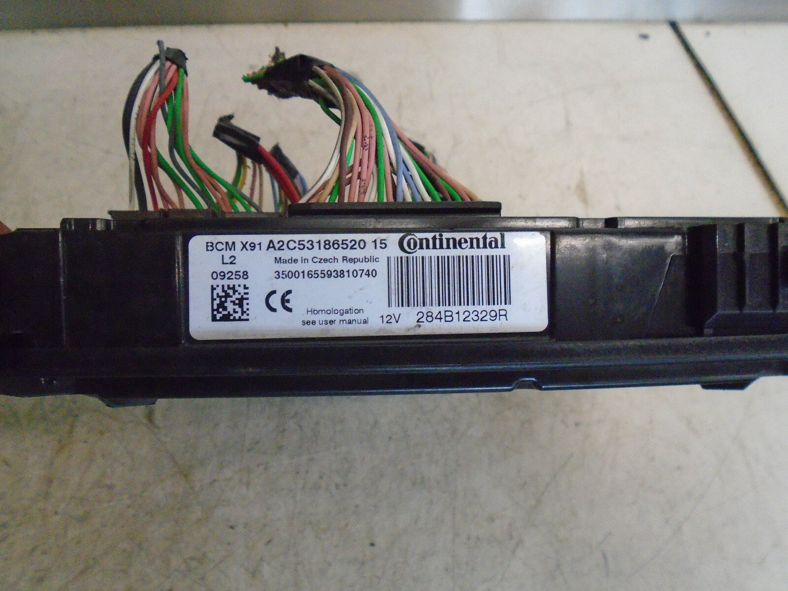 RENAULT LAGUNA MK3 2009 BCM BODY CONTROL MODULE 284B12329R