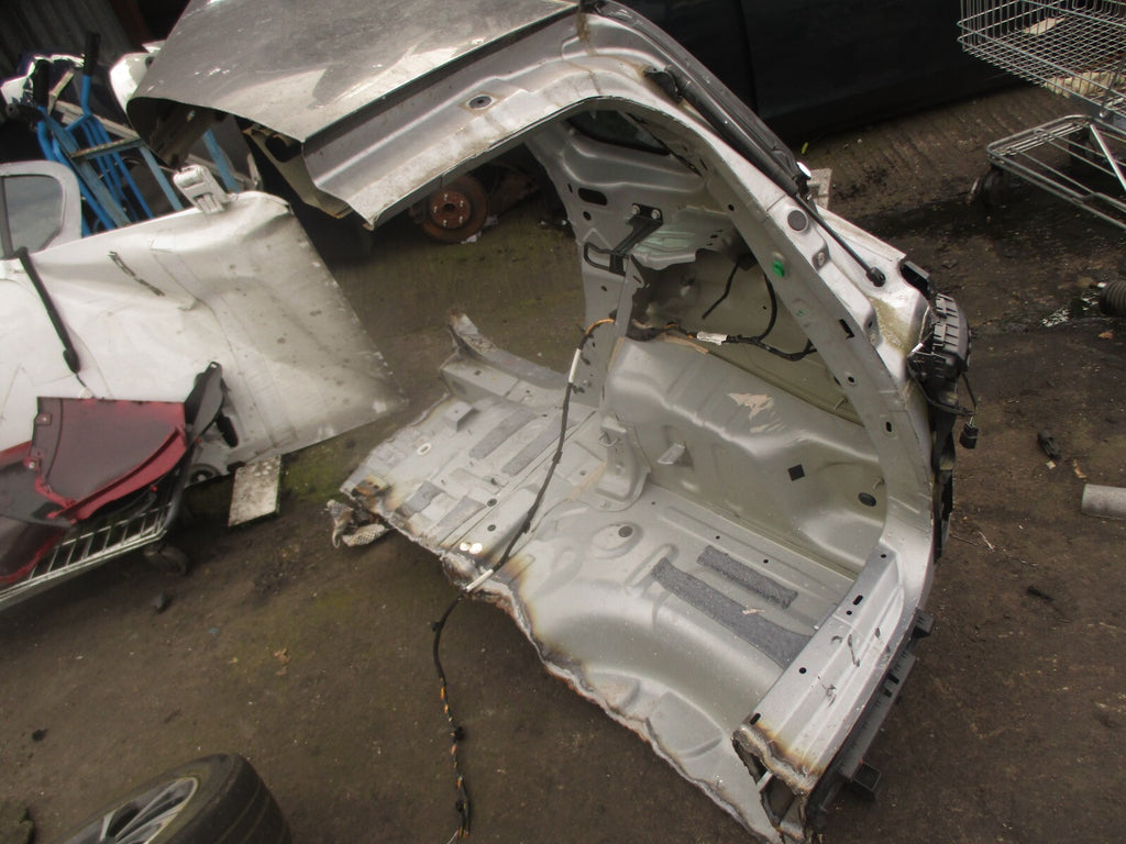VAUXHALL CROSSLAND X 2020 OSR DRIVER SIDE REAR QUARTER PANEL SILVER