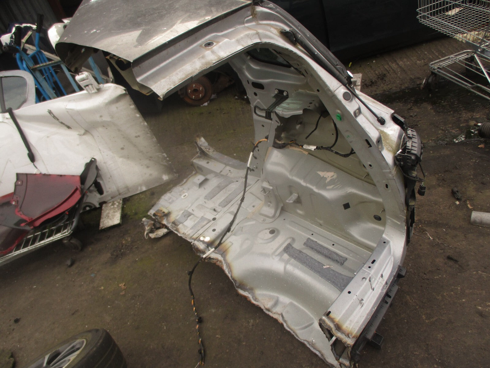 VAUXHALL CROSSLAND X 2020 OSR DRIVER SIDE REAR QUARTER PANEL SILVER