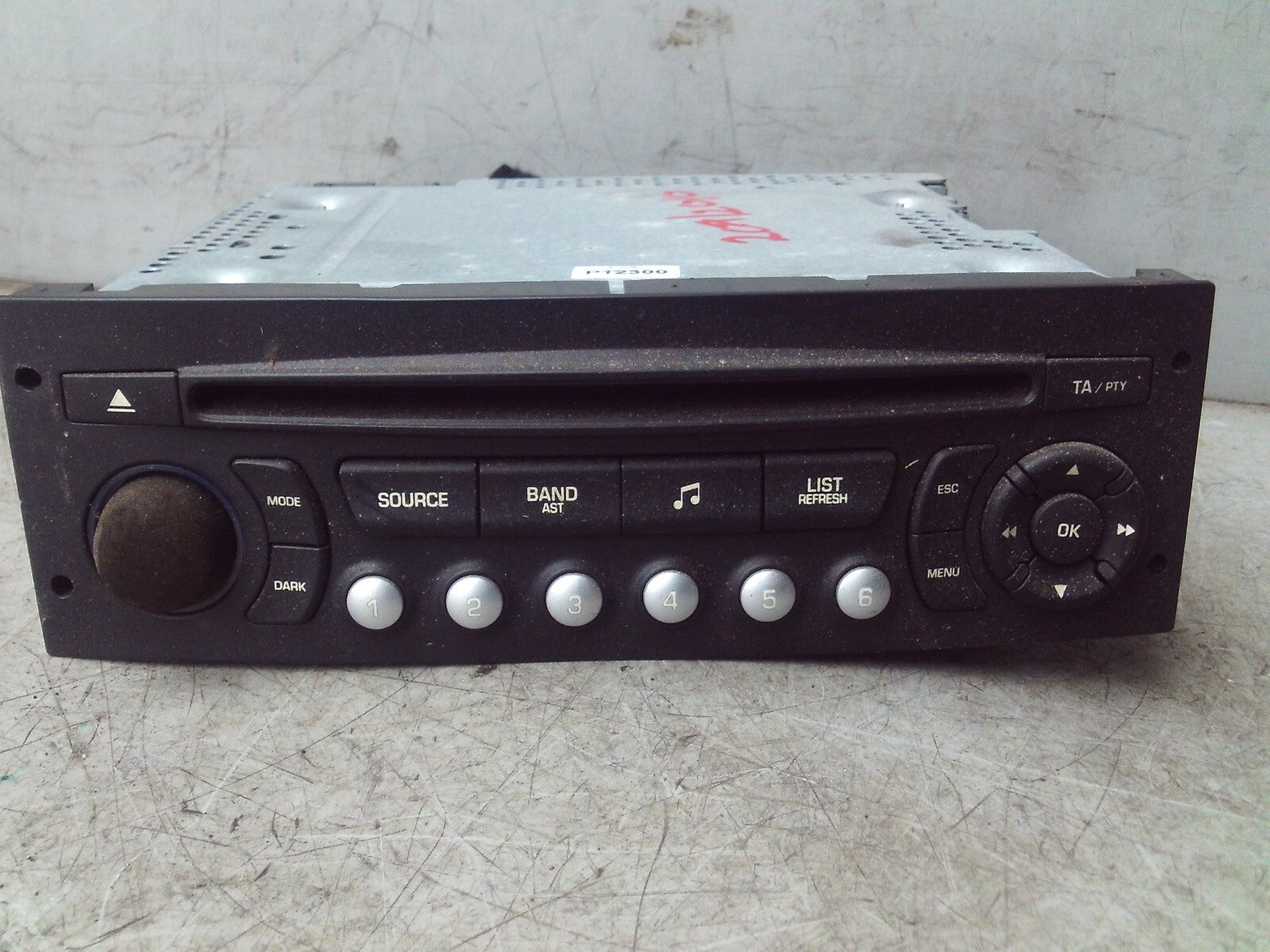 2010 PEUGOET 207 CD DVD MP3 RADIO PLAYER STEREO HEAD UNIT A2C53257135