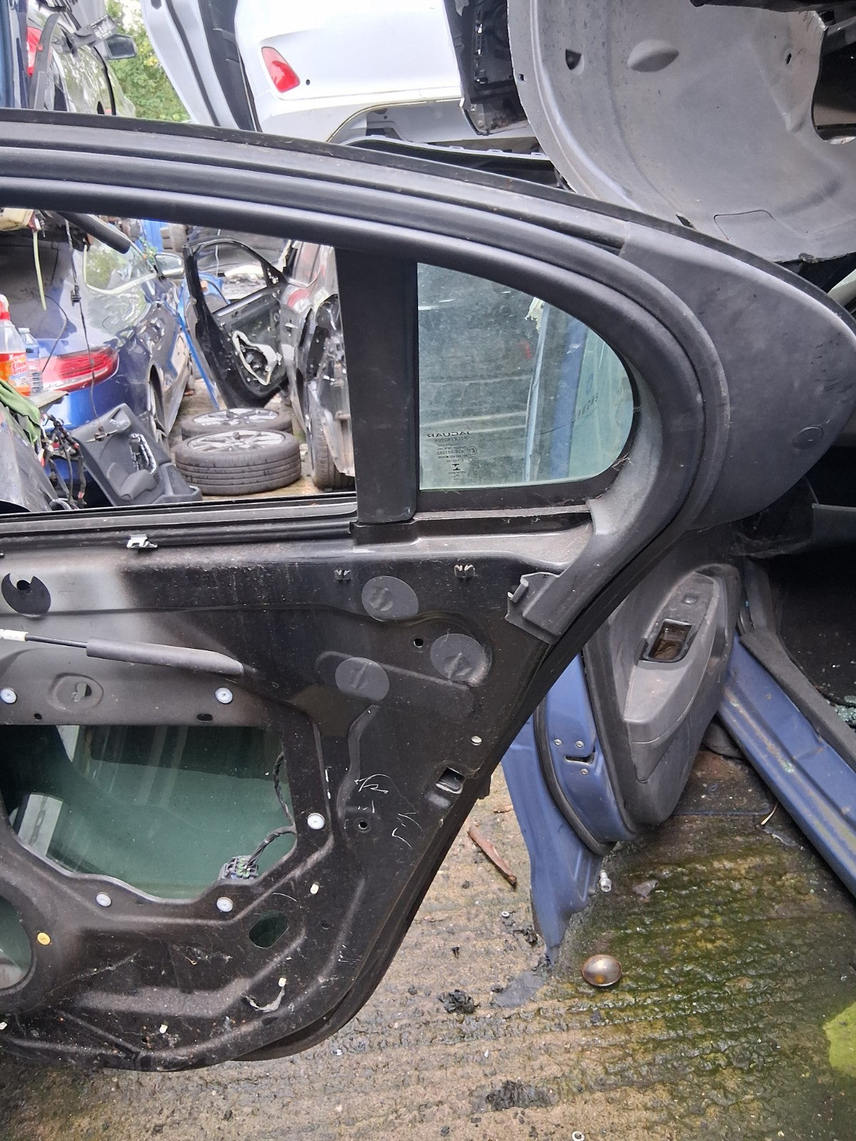 2015 JAGUAR XF X250 FACELIFT OSR DRIVER SIDE REAR RIGHT DOOR SHELL BLACK