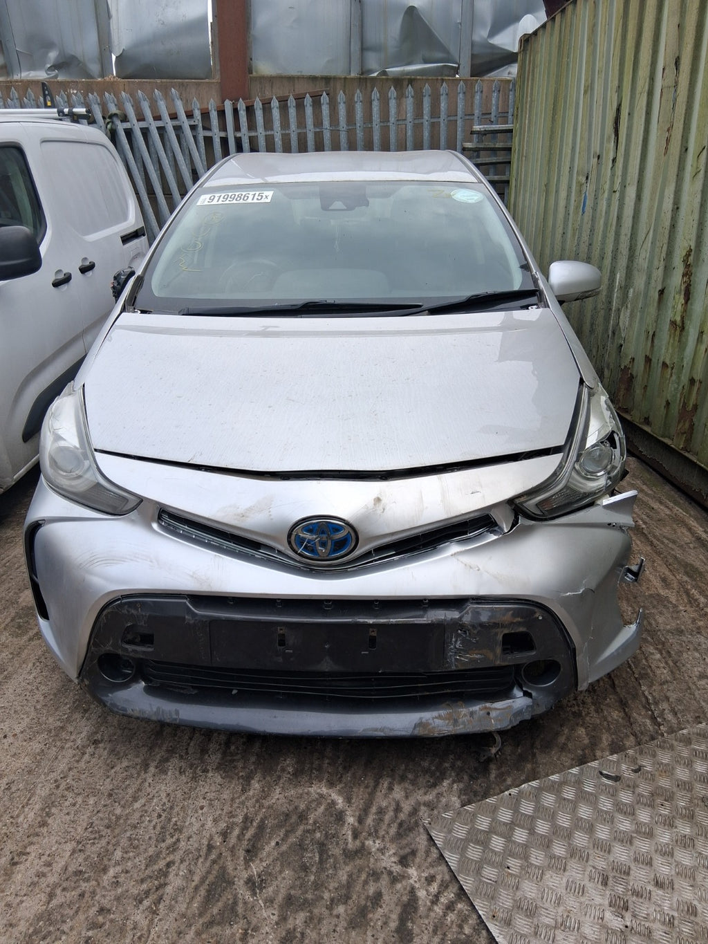 2018 TOYOTA PRIUS + MK4 1.8 PETROL HYBRID BARE ENGINE WITH PUMPS 2ZR-FXE