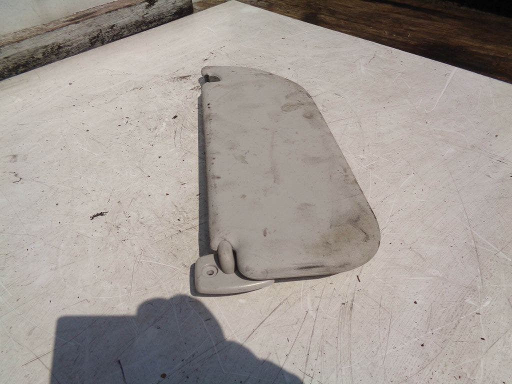 TOYOTA AYGO 2016 OSF DRIVER SIDE FRONT RIGHT SUN VISOR