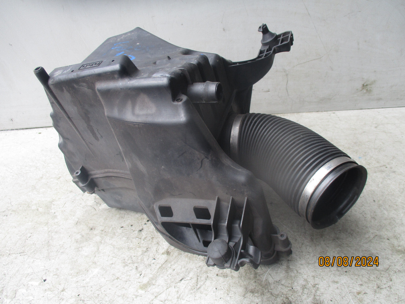 2010 FORD FOCUS AIR FILTER BOX HOUSING