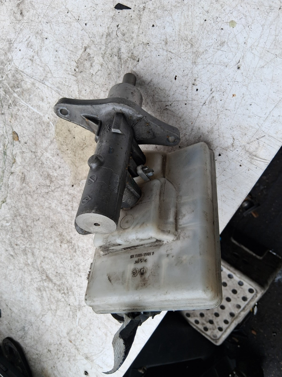 2023 RENAULT MASTER MK3 2.3 DIESEL BRAKE MASTER CYLINDER