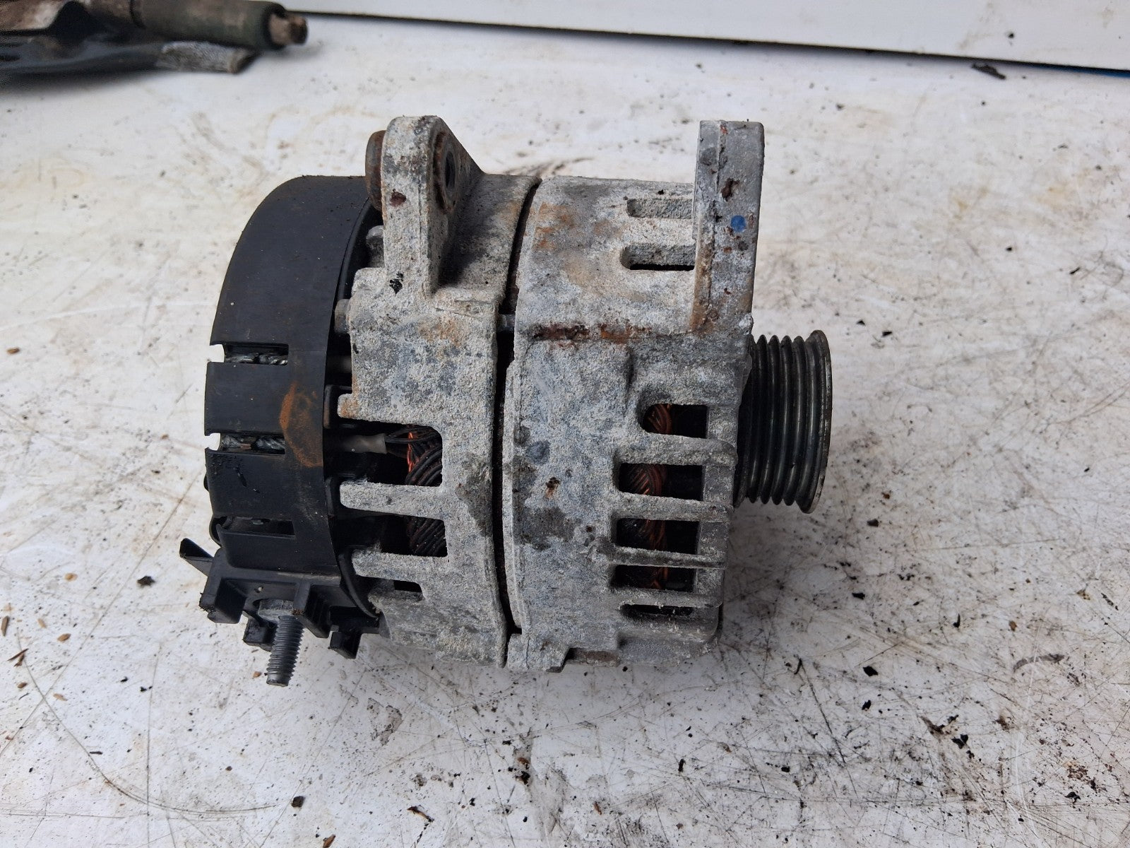 2021 MERCEDES BENZ SPRINTER W907 ALTERNATOR A0009063903