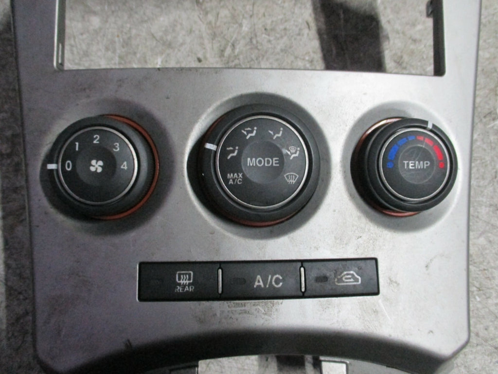 KIA CARENS 2009 MK2 HEATER CONTROL WITH CLOCK AND HAZARD SWITCH