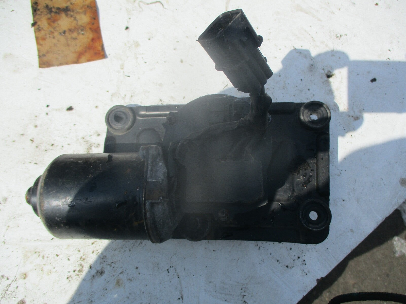 KIA SEDONA MK1 2004 FRONT WIPER MOTOR 03541 7590