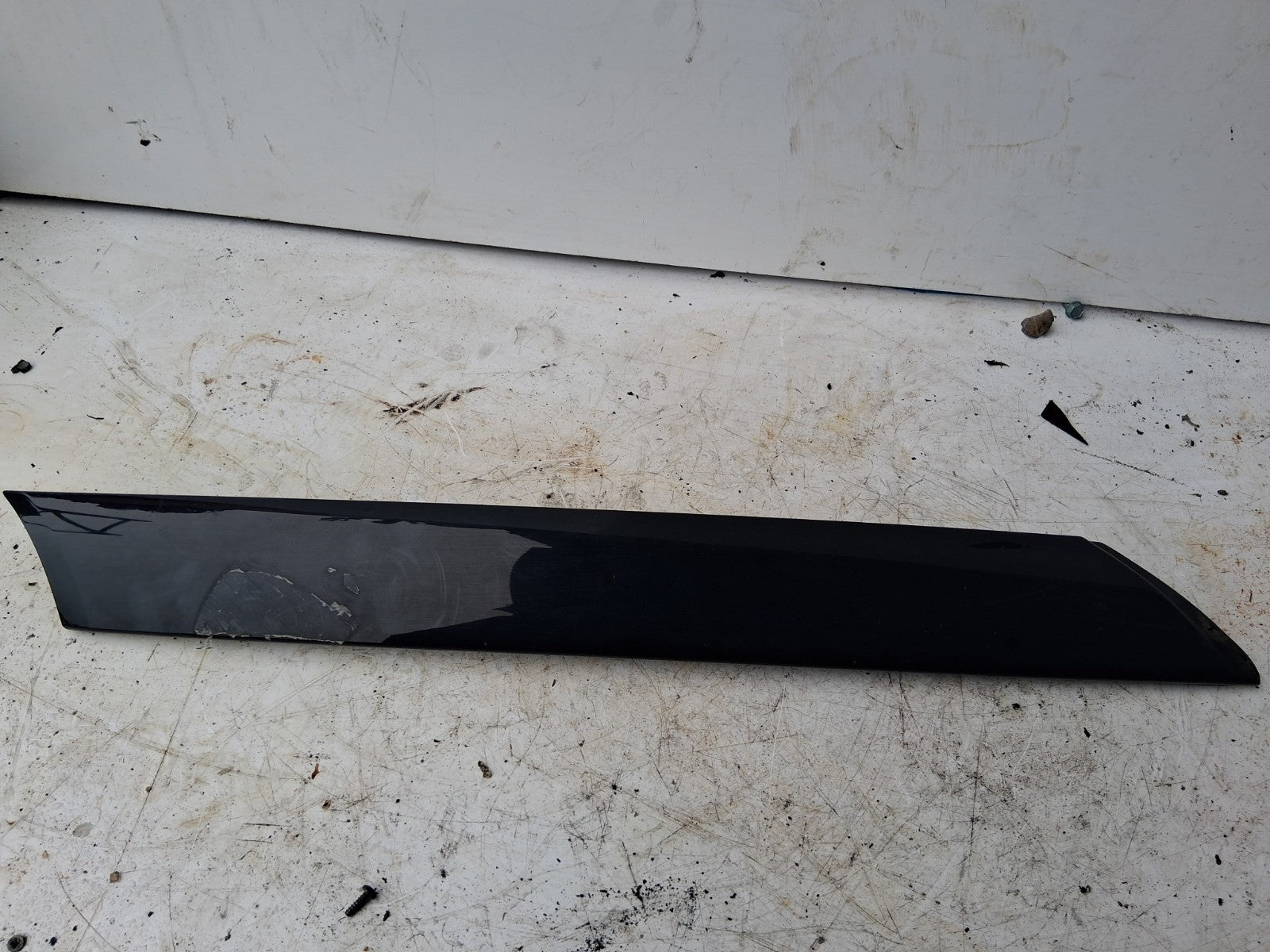 2021 BMW MINI COUNTRYMAN F60 NSF PASSENGER SIDE FRONT LEFT A PILLAR TRIM 7390103