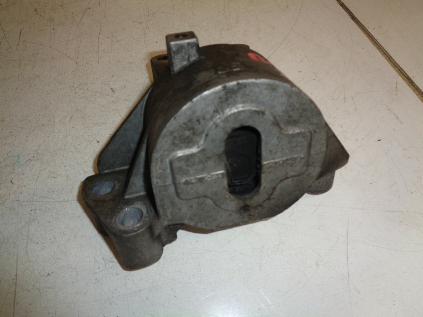 PEUGEOT BIPPER VAN 2015 1.3 DIESEL ENGINE TOP OS DRIVER SIDE ENGINE MOUNT