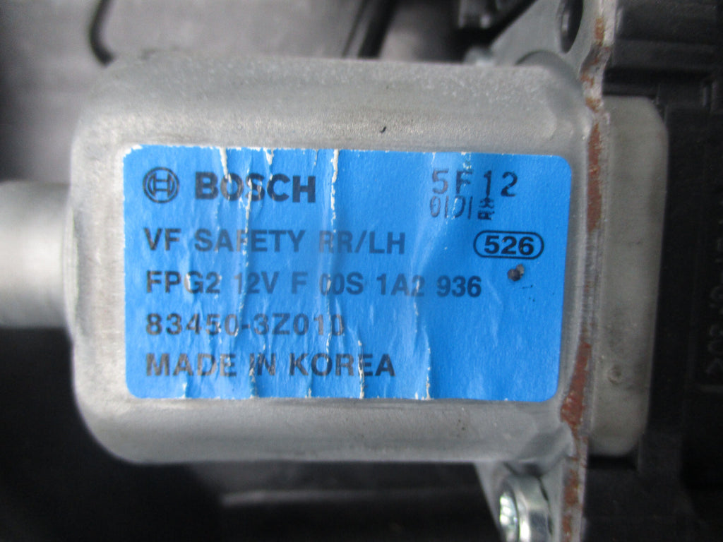 HYUNDAI I40 2015 NSR PASSENGER SIDE REAR WINDOW REGULATOR & MOTOR 834503Z010