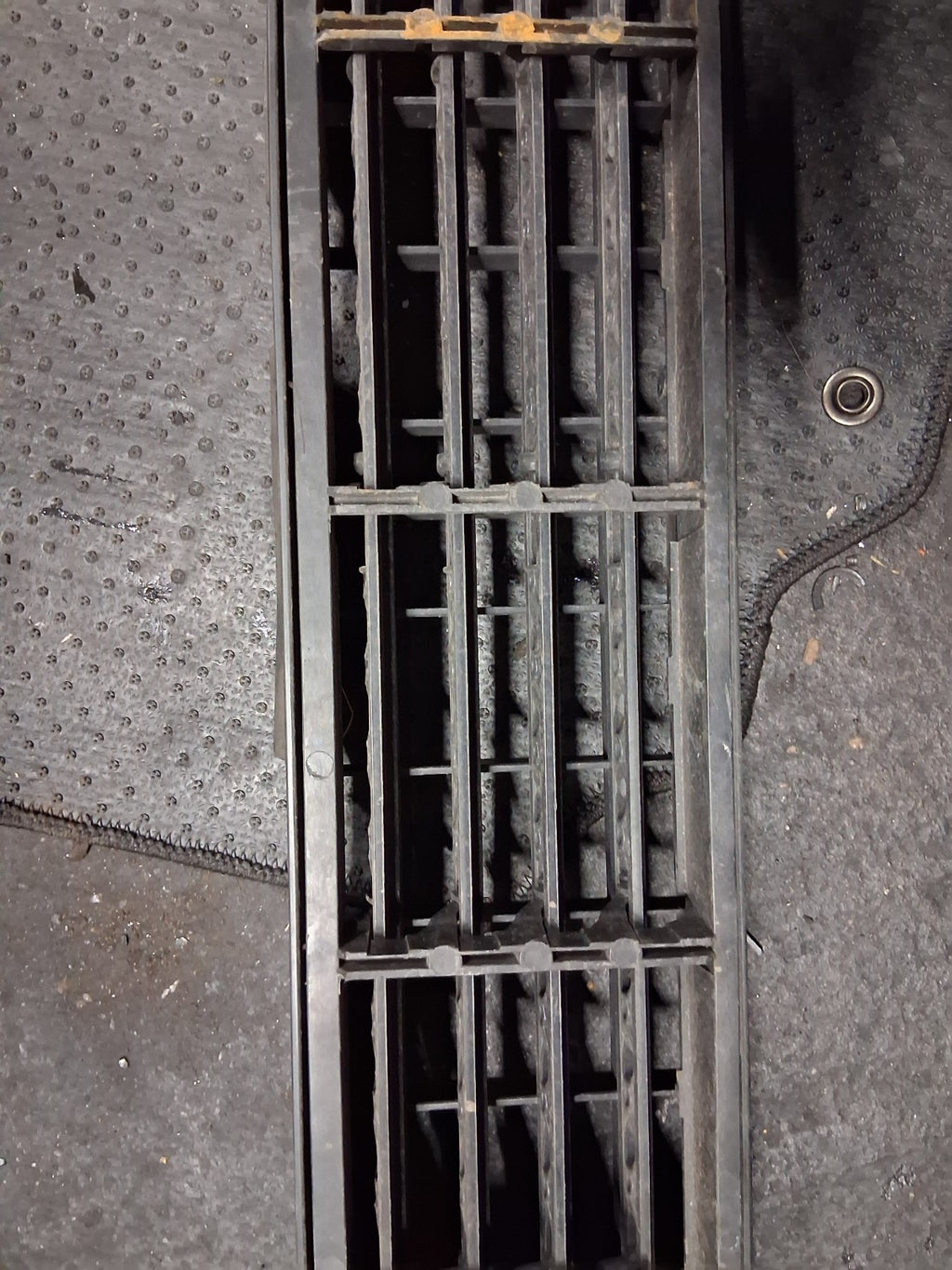 2020 NISSAN QASHQAI J11 MK2 RADIATOR AIR GUIDE DUCT CHANNEL GRILL