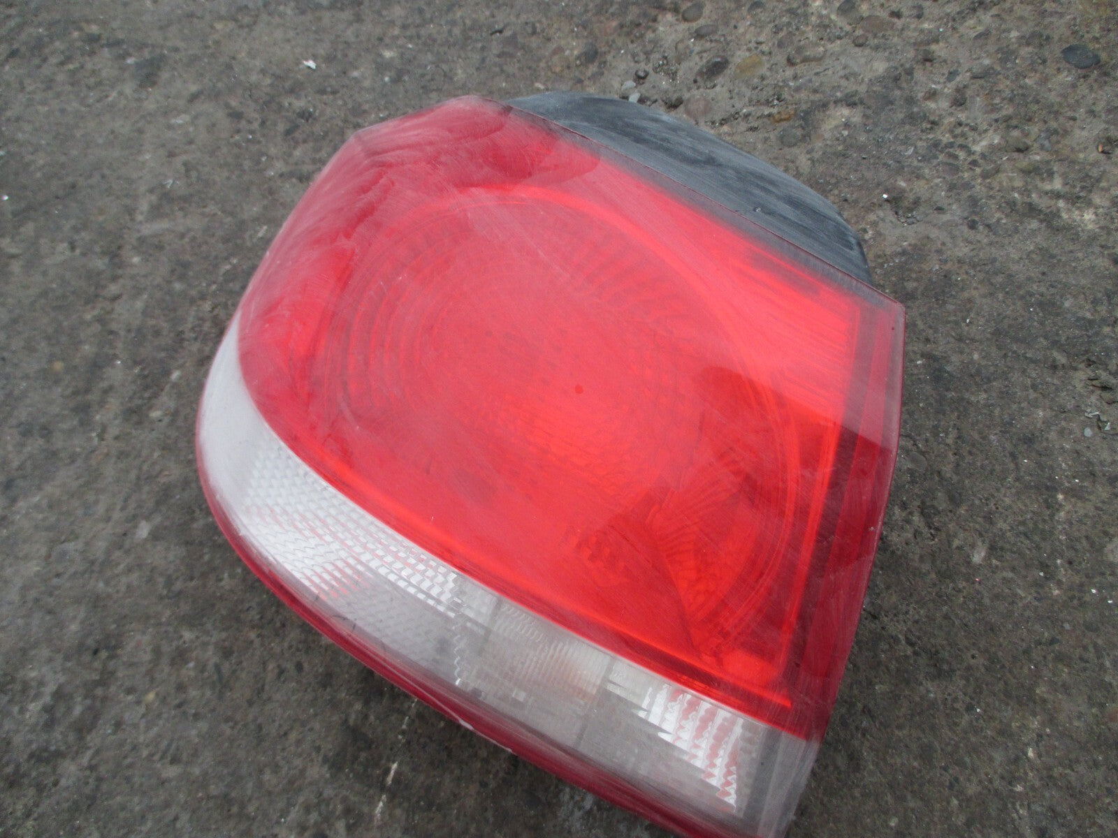 VW VOLKSWAGEN GOLF MK6 NSR PASSENGER SIDE REAR TAIL LIGHT 5K0945095E