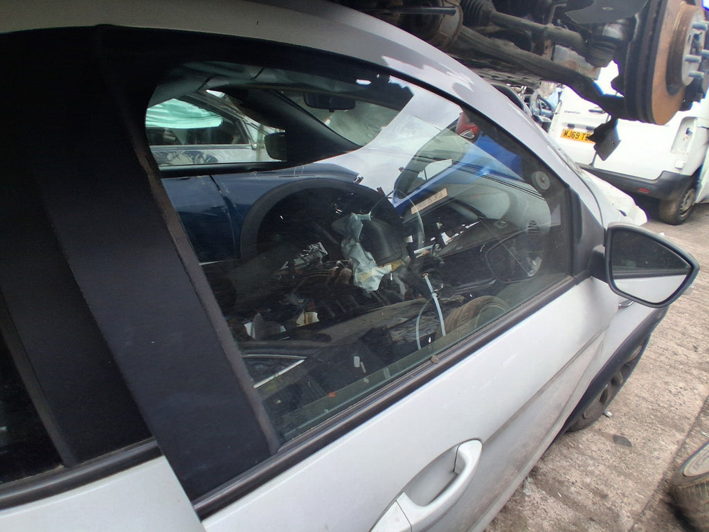 2018 FORD KA + PLUS MK3 HATCHBACK OSF DRIVER SIDE FRONT DOOR WINDOW GLASS