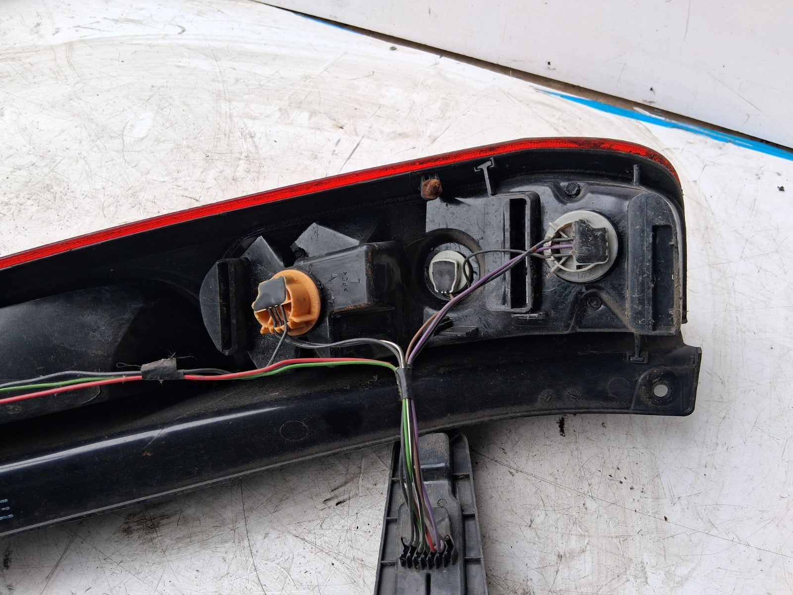 2006 FORD FIESTA MK6 NSR PASSENGER SIDE REAR LEFT TAIL LIGHT