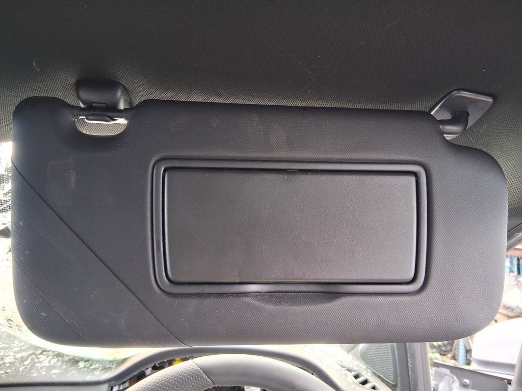 2024 FORD PUMA ST LINE OSF DRIVER SIDE FRONT RIGHT SUN VISOR SHADE