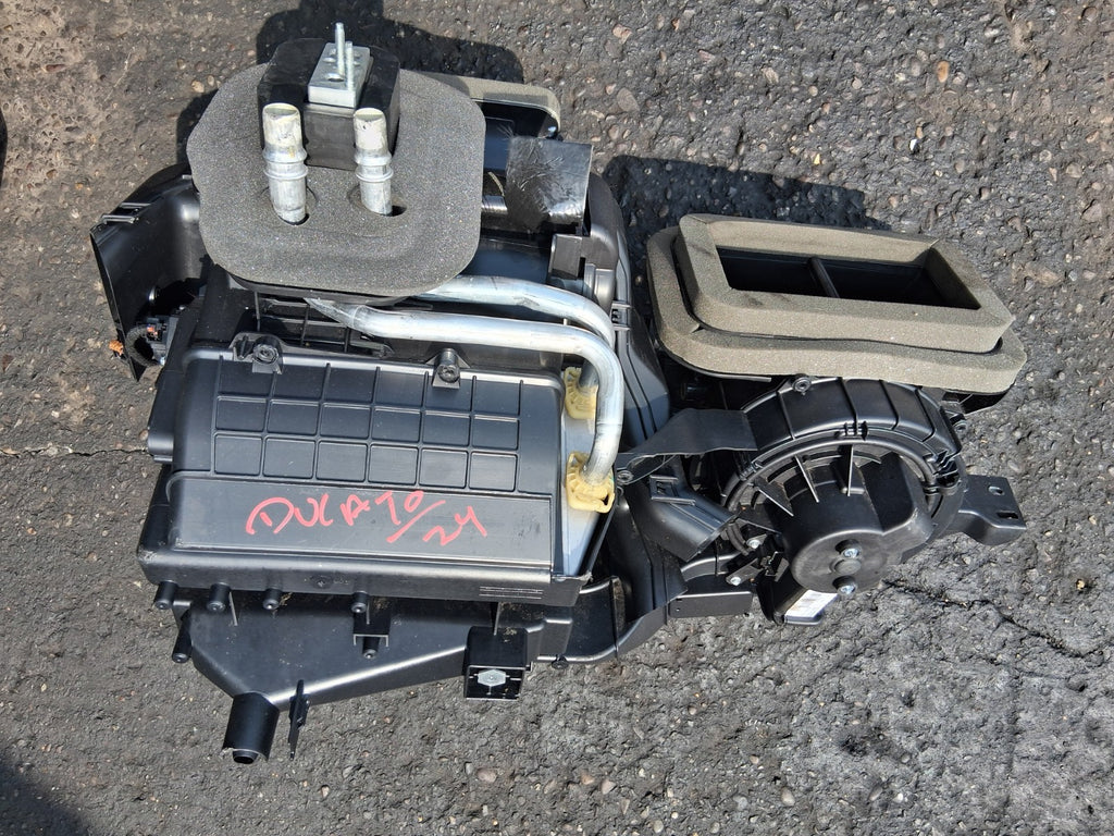 2024 FIAT DUCATO MK3 COMPLETE HEATER MATRIX 07356575480
