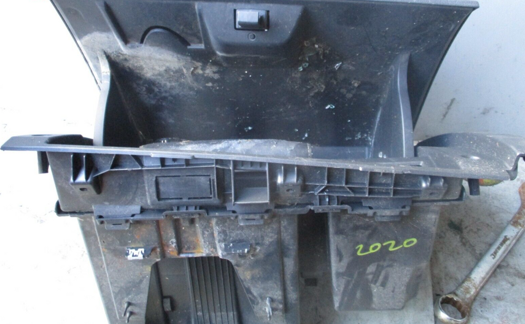 SEAT IBIZA FR 2020 GLOVEBOX GLOVE BOX STORAGE COMPARTMENT
