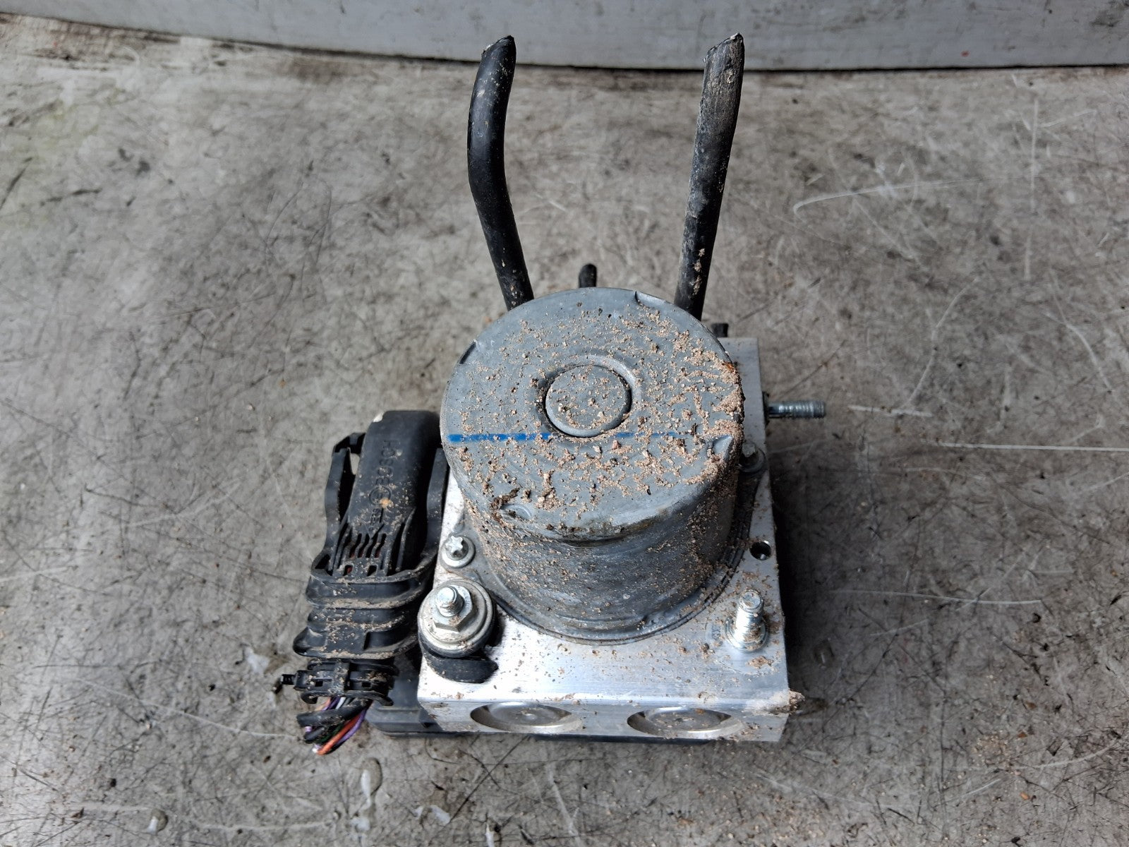 2023 RENAULT MASTER MK3 ABS PUMP CONTROL MODULE 476607708