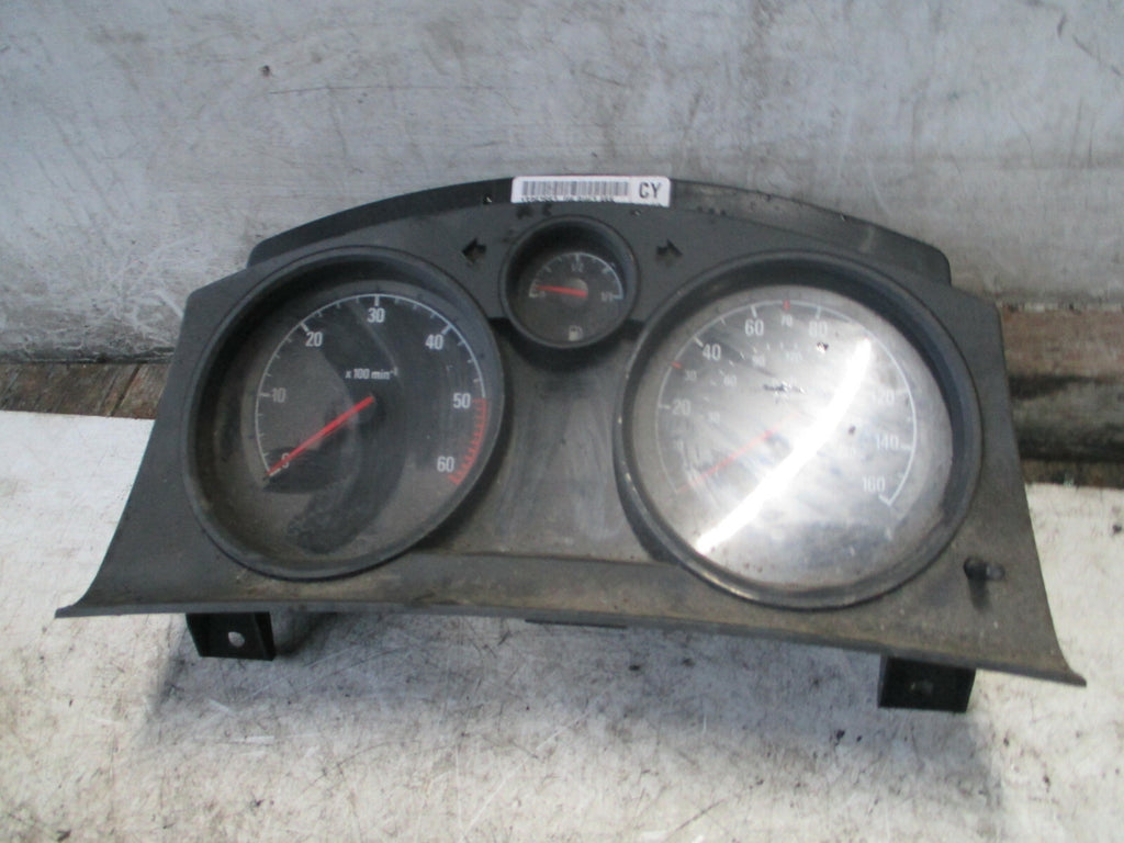 VAUXHALL ZAFIRA 2007 1.7 DIESEL SPEEDOMETER INSTRUMENT CLUSTER 13267557