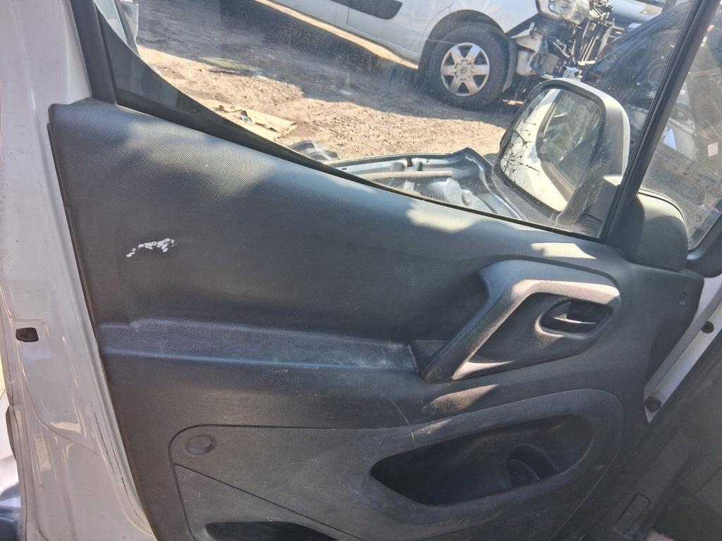 2015 PEUGEOT PARTNER MK2 NSF PASSENGER SIDE FRONT LEFT DOOR CARD PANEL