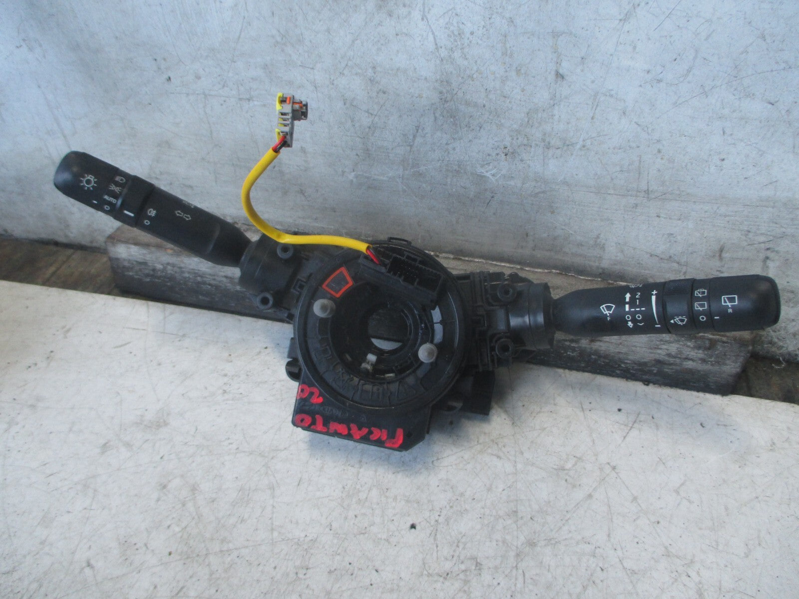 KIA PICANTO MK3 2020 WIPER INDICATOR STALK SWITCH SQUIB CONTROLS